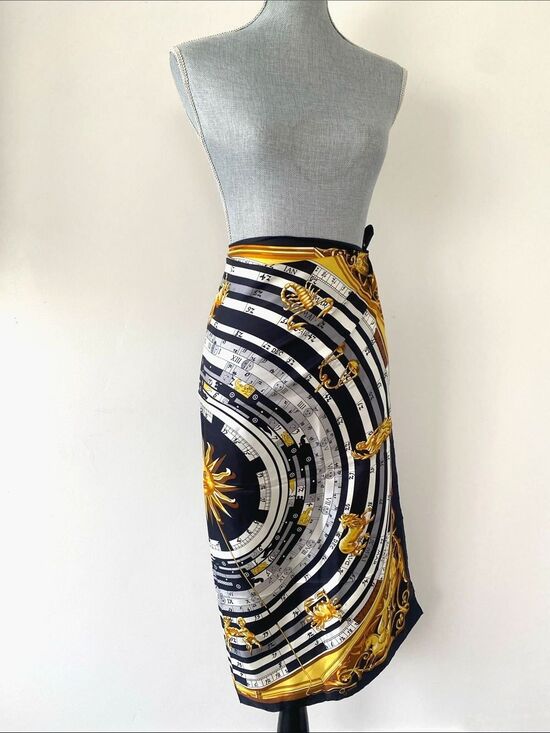 Unbranded Accessories - JBK Collection 100% Silk Scarf Black, Gold & White Zodiac Celestial Luxurious